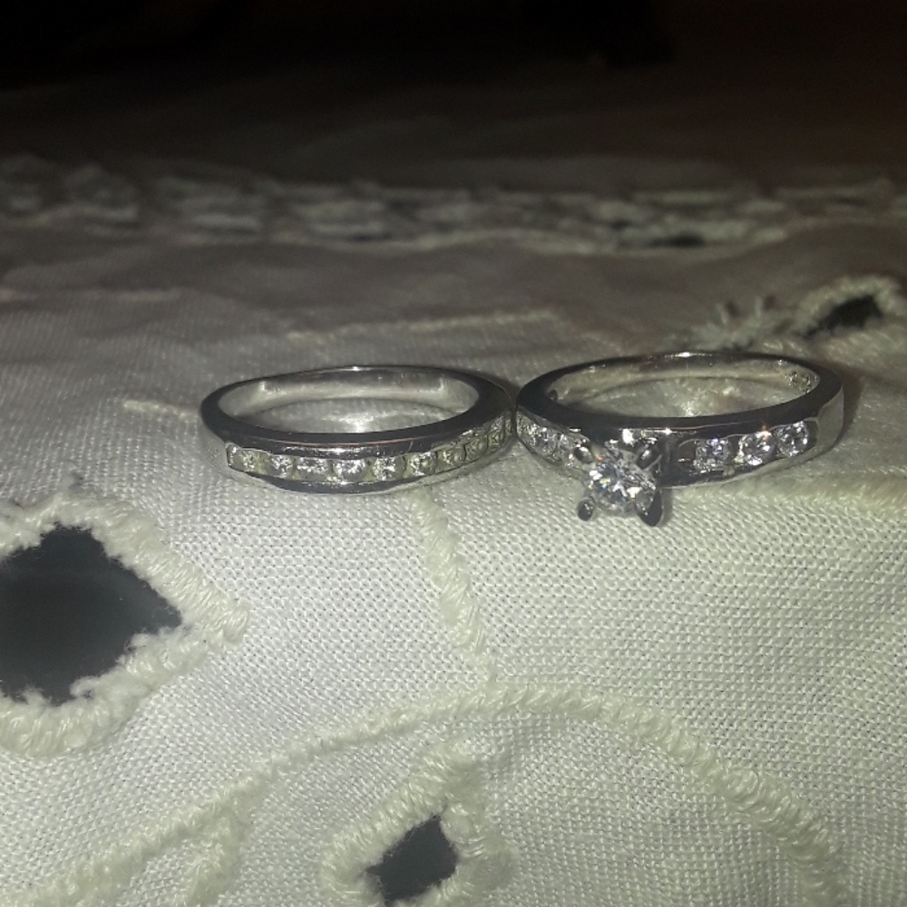 Fashion Engagement Ring